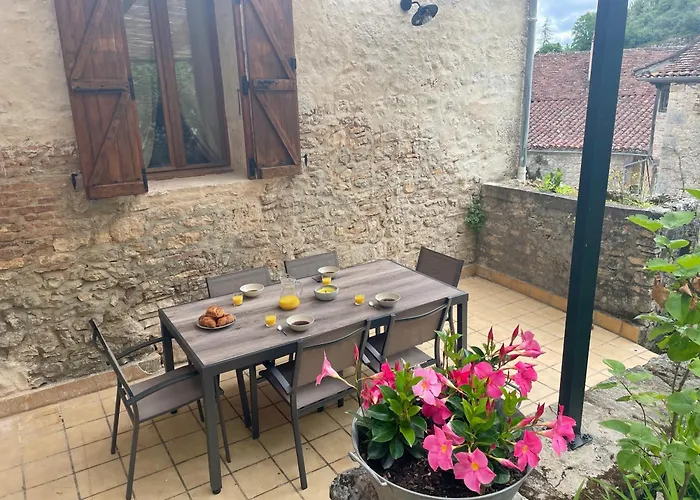 بيت للعطل Maison Coeur De St-cirq-lapopie Charme Jardin Clim *